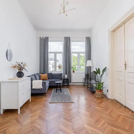 Krupnicza Old Town Apartment