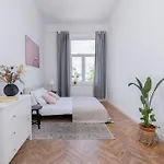 Apartment Krupnicza Old Town Krakau