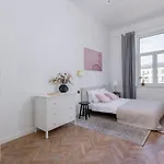 Krupnicza Old Town Apartment